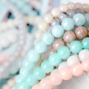 Crackled glass beads