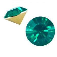Basic Chaton SS29 Emerald green opal