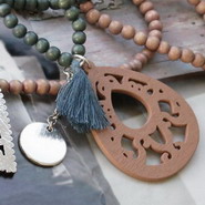 New 14 November - Super cute Wooden Pendants