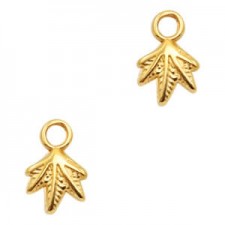 DQ metal charm Leaf Gold