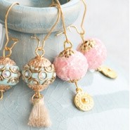 New 19 May - Kashmiri beads in the most beautiful designs! 