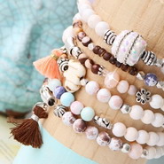 New 22 May - Summery and trendy Mottled glass beads