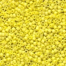 Miyuki Delica Perlen 11/0 - Opaque glazed frosted citron DB-2283