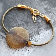 New 27 January - Beautiful semi-precious stone beads and Resin pendants 